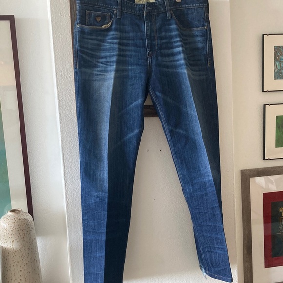 Guess Men's Denim Slim Jeans - Picture 1 of 10